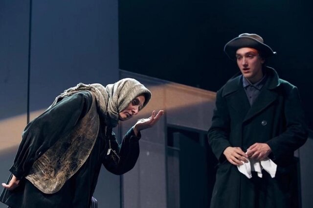    Так выглядела старуха-процентщица в спектакле, поставленном в Твери. Фото: Тверской театр драмы/ Руслан Чечин