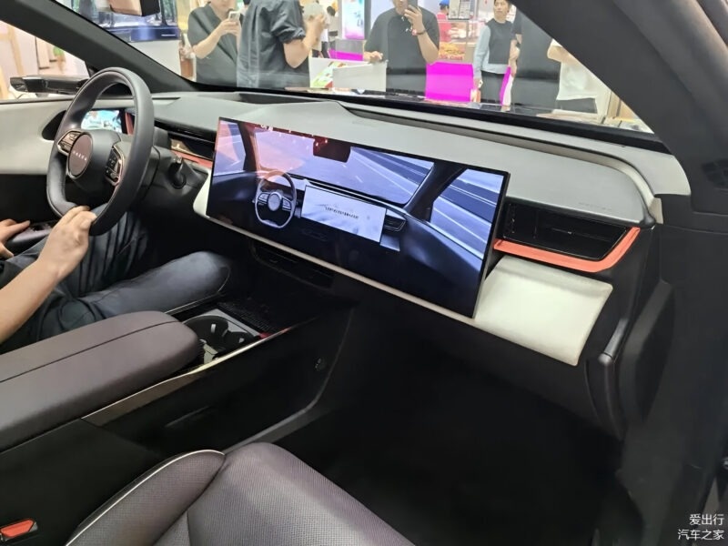 Фото carnewschina  📷
