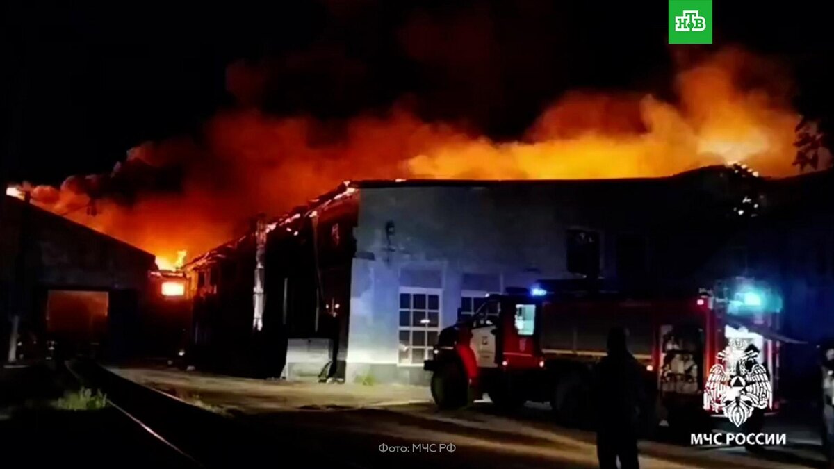    Локомотивное депо горит Иркутской области