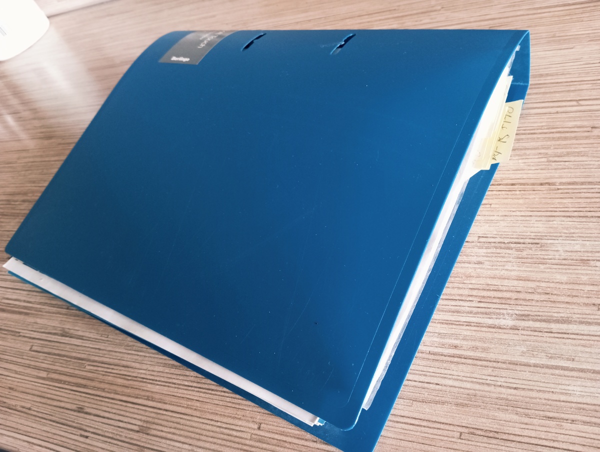 Папка с информацией