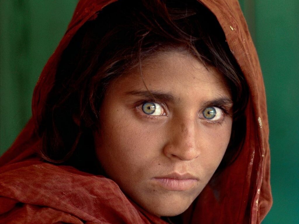 Шарбат Гула. Фото из открытого источника