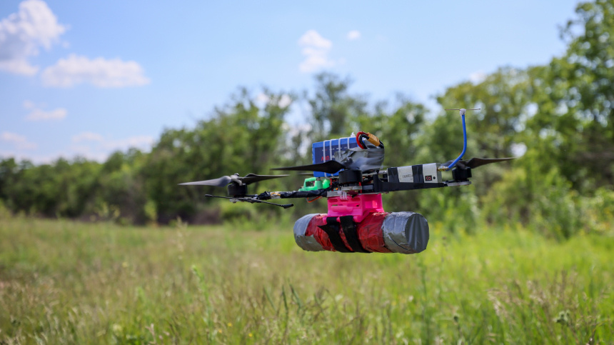    Фото: Река Александр/ТАСС; Минобороны РФ; 5-tv.ru