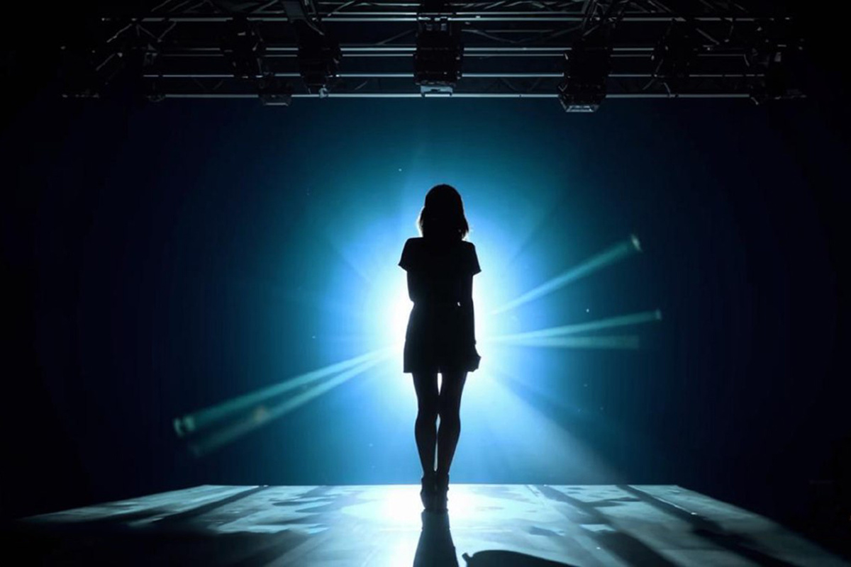 Навка рассказала, как вдовец справляется с утратой.  Фото: Изображение сгенерировано нейросетью Kandinsky 3.1