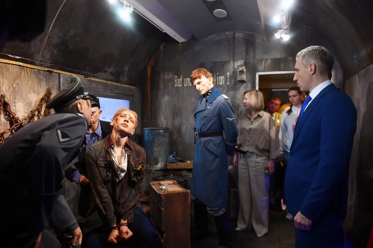    Смоленский губернатор посетил прибывший в регион «Поезд Победы»