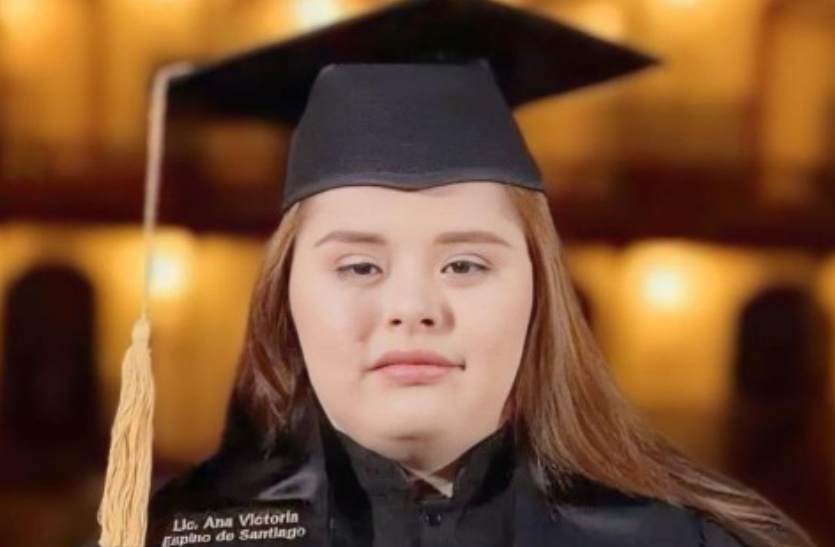 Анна Виктория Эспино.