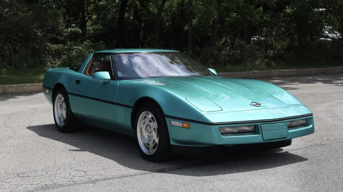 Chevy Corvette ZR-1 1990 года