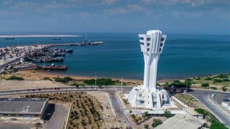  Опираясь на стратегическое расположение порта Чабахар и его обширную транспортную сеть, Иран стал ключевым партнером стран Центральной Азии и укрепляет свои торговые и логистические связи с этим регионом.