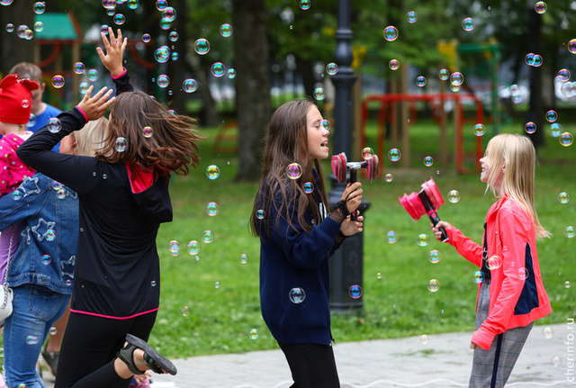    Праздничные мероприятия пройдут в воскресенье, 1 июня.