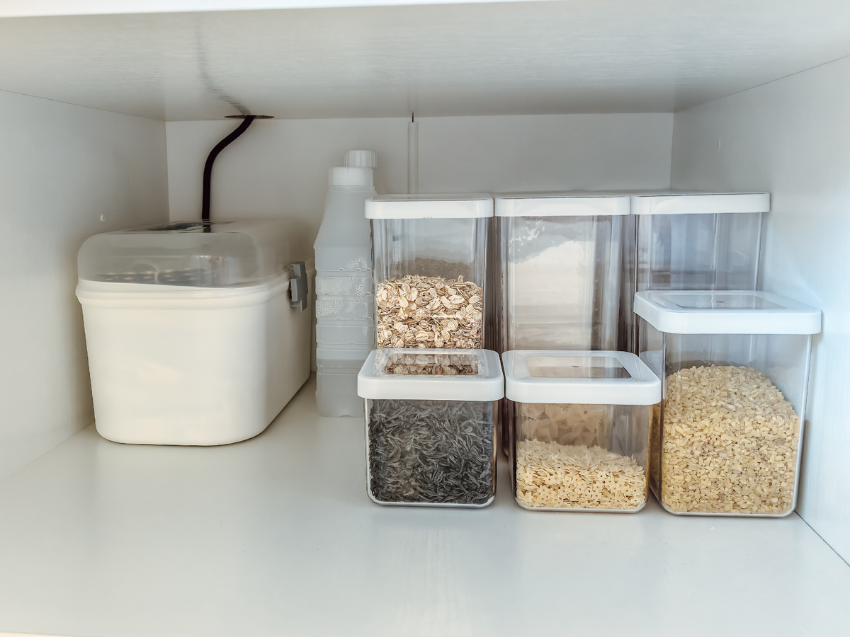 Аптечка и крупы