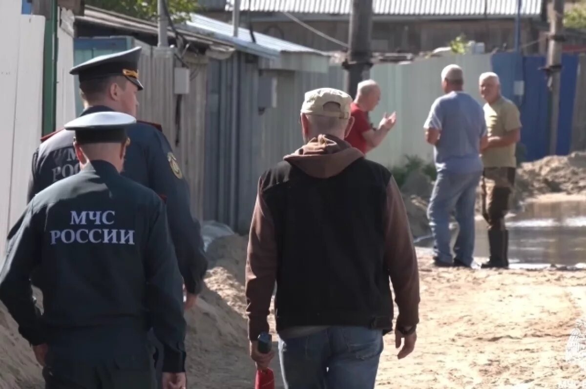    Омбудсмен Югры проверила обстановку на затопленных дачах Нижневартовска