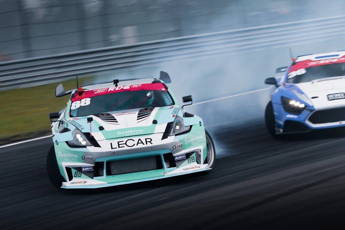     «Мы чуть лучше справились с погодой»: Аркадий Цареградцев об итогах второго этапа RDS GP 2025 в Санкт-Петербурге