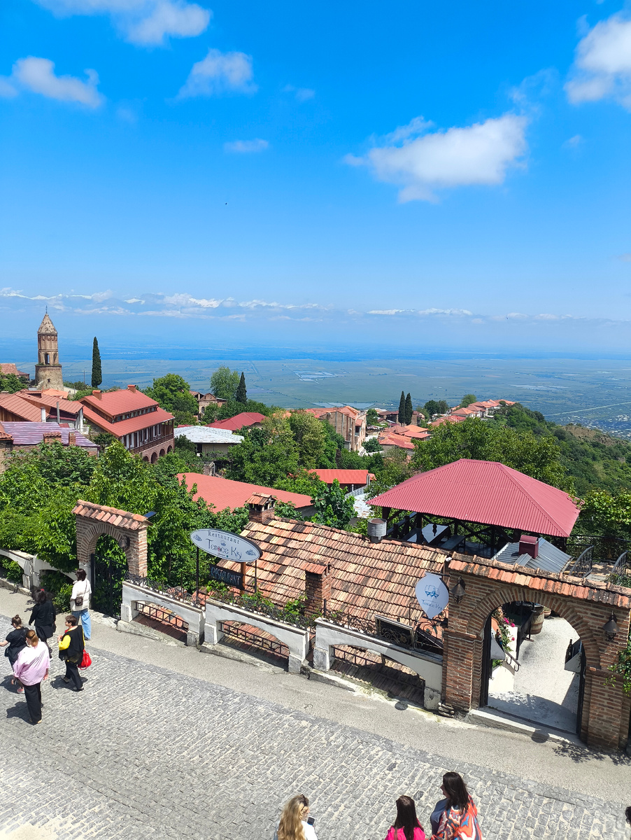 Фото автора . Грузия. Сигнахи - город любви.