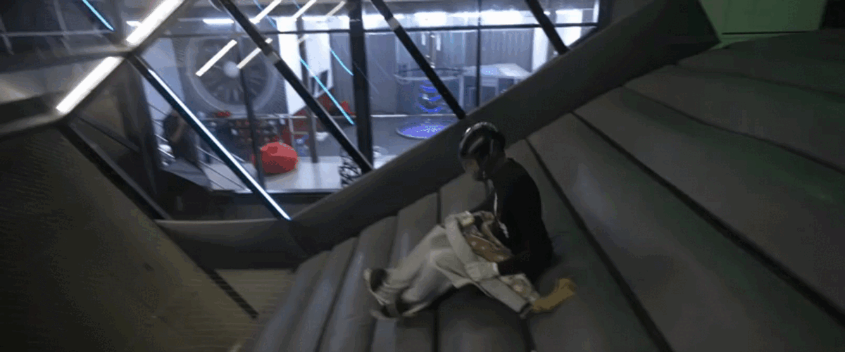 Еще не летает!