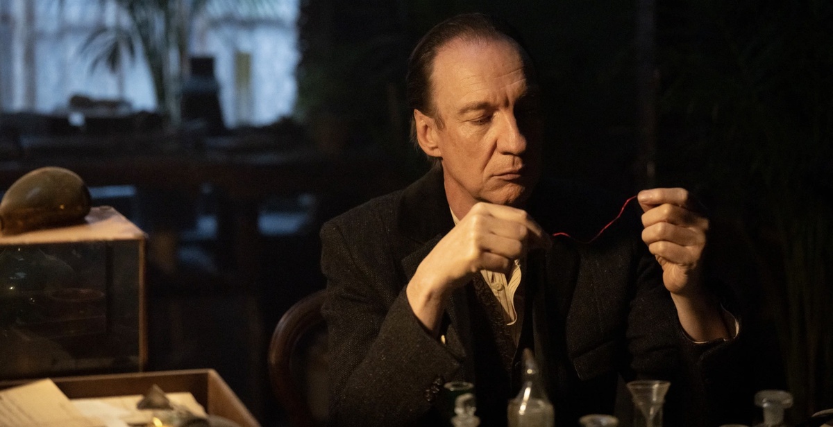 Кадр из сериала «Шерлок и дочь»