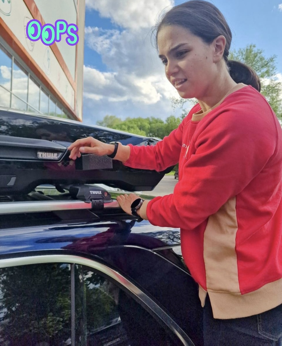 Вероника: "Моя импульсивная покупка выглядит вот так. Радуйте себя, девочки" 🤪