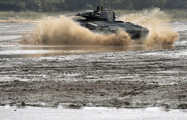    Фото: Fabian Bimmer / Reuters