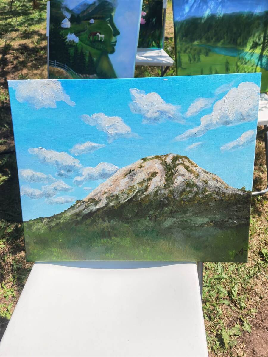 Мне очень понравились эти горы, но тоже работа не с натуры, из головы