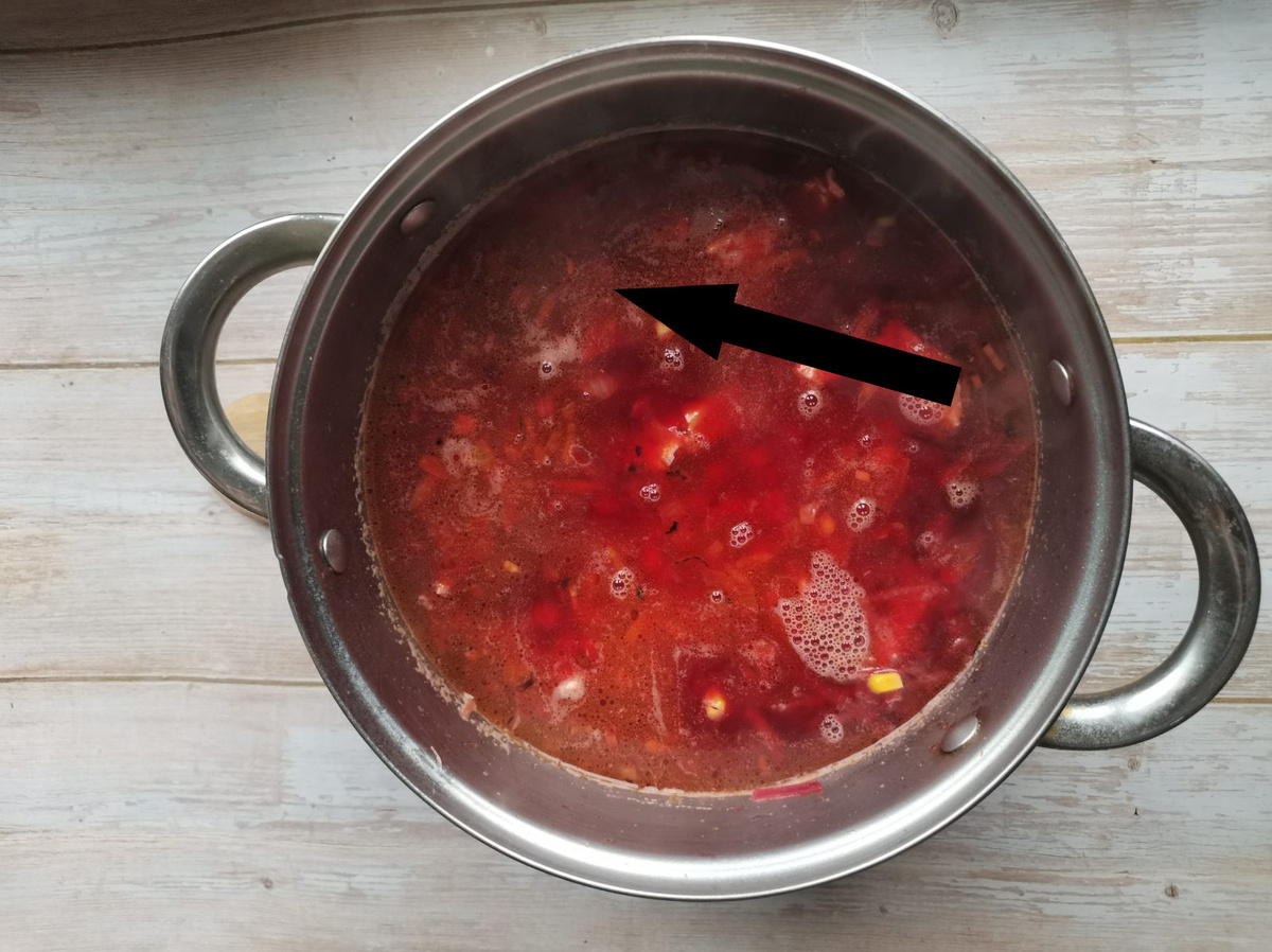    Тайный ингредиент бульона для идеального борща раскрыт