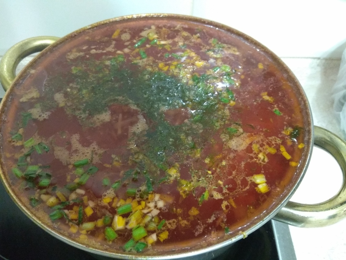    Тайный ингредиент бульона для идеального борща раскрыт