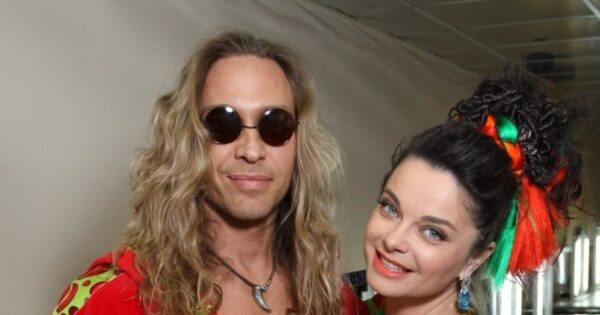    Наташа Королева и Тарзан. Фото: starhit.ru