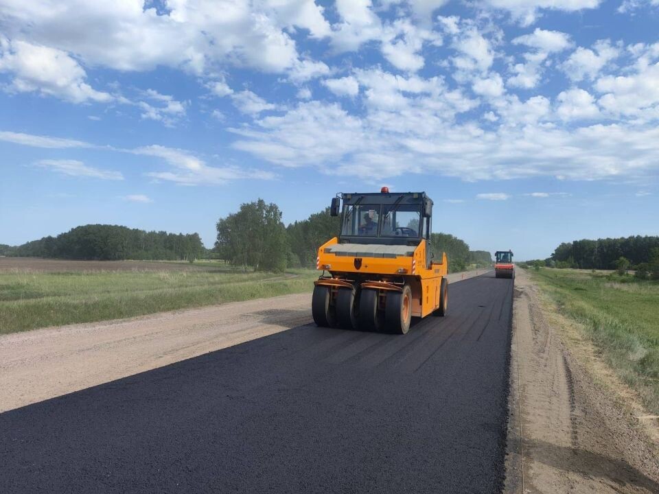    Ремонт трассы "Змеиногорск — граница Новосибирской области" . Источник: t.me/mintrans22