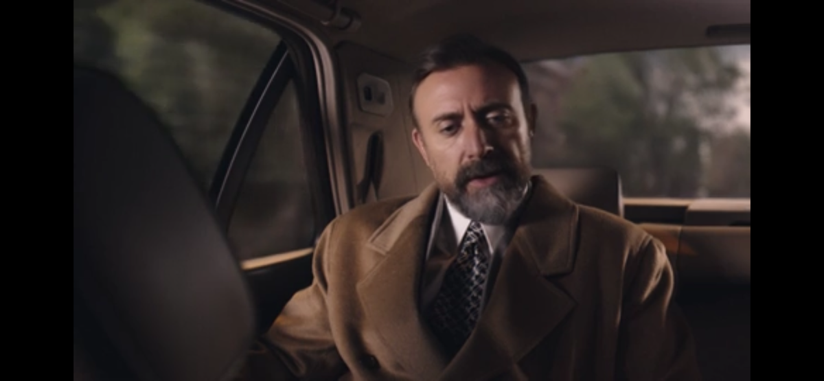 Стоп кадр из сериала «Если король проиграет»