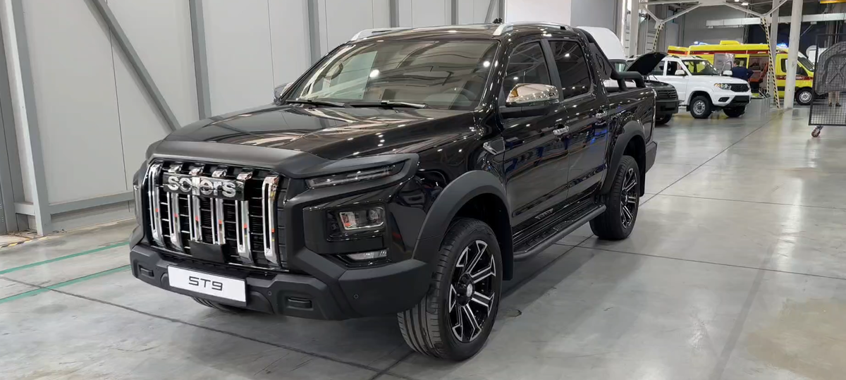 Серийное производство нового Sollers ST9 начнется на заводе в Ульяновске в III квартале 2025 года.