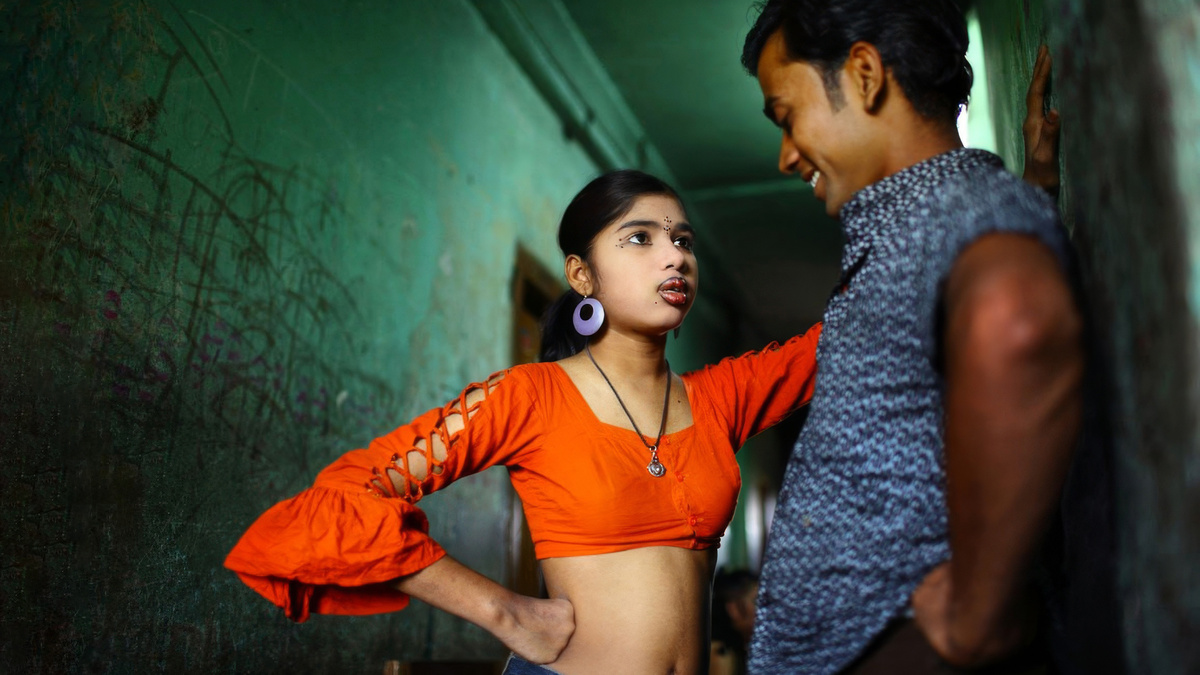 Фото детского труда от танцовщих Бангладеша до собирателей мусора в Индии