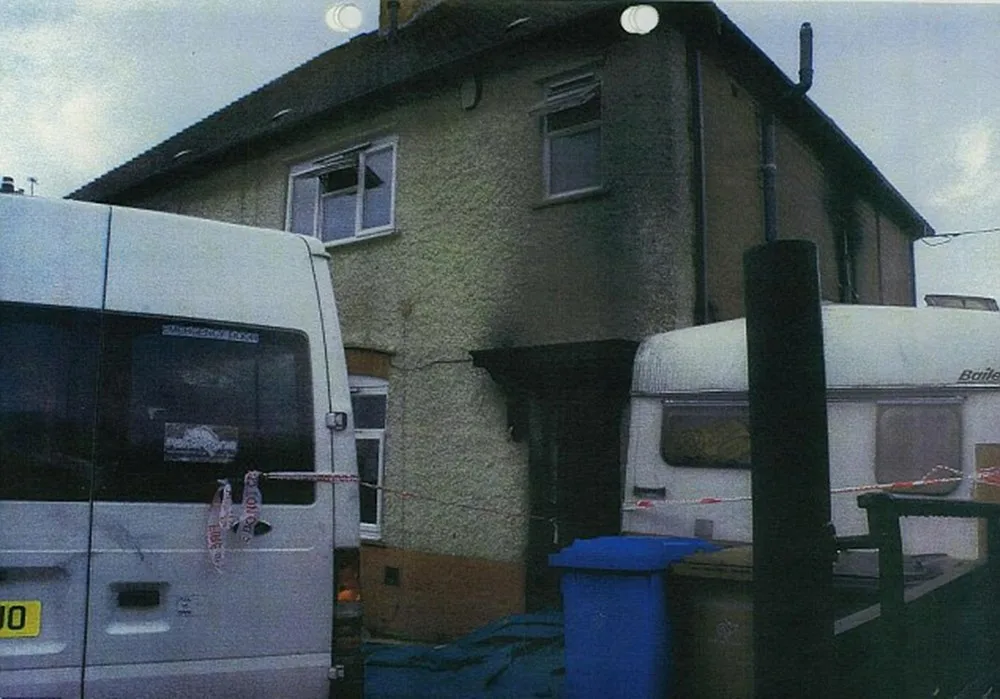 Фотография дома, в котором произощёл пожар