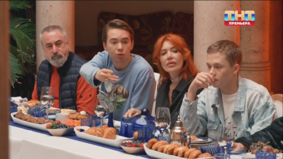 Кадр из шоу "Мастер игры"/ ТНТ
