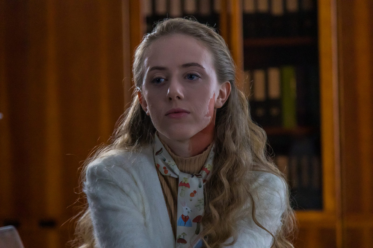 Кадр сериала «Законы красоты»