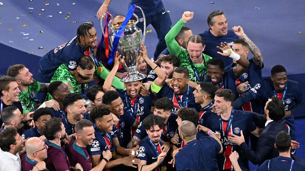 ПСЖ с кубком Лиги Чемпионов