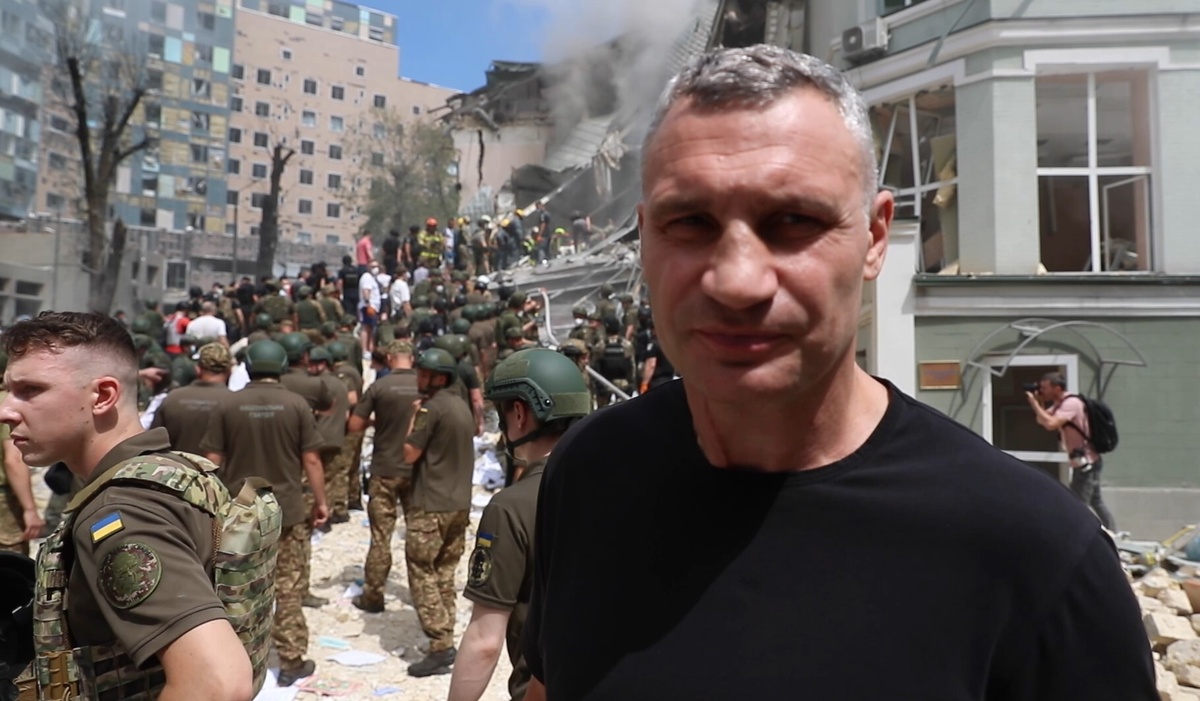     / globallookpress.com / Cover Images / Keystone Press Agency