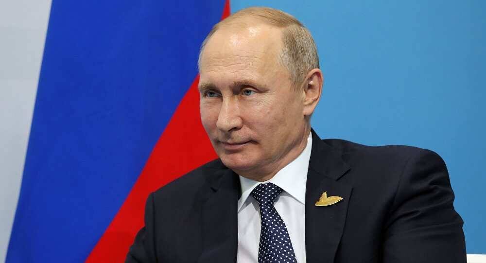 Многодетной семье из Ингушетии по поручению Путина передали новый 16-местный автобус