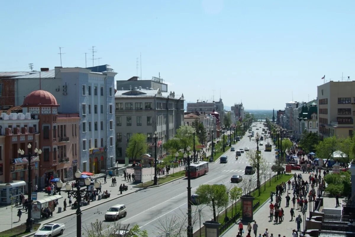    Центр Хабаровска перекроют для транспорта 1 июня на время марш-парада