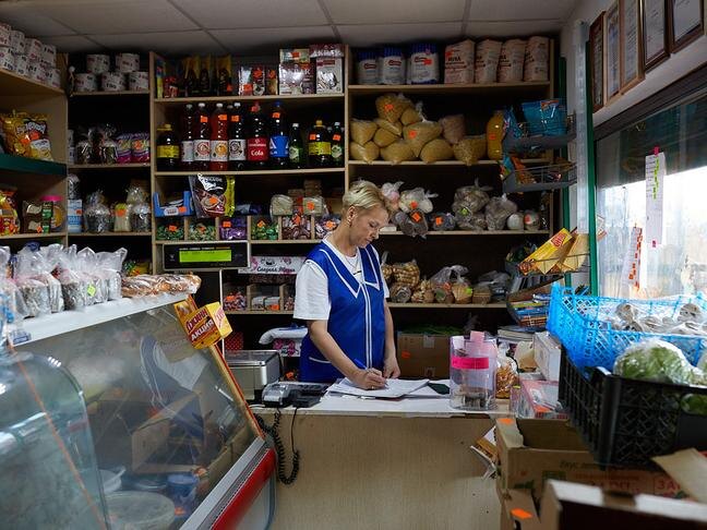 Жительница села Покровка заключила соцконтракт и получила 250 тысяч рублей на развитие бизнеса / Фото: Елена Журавлёва