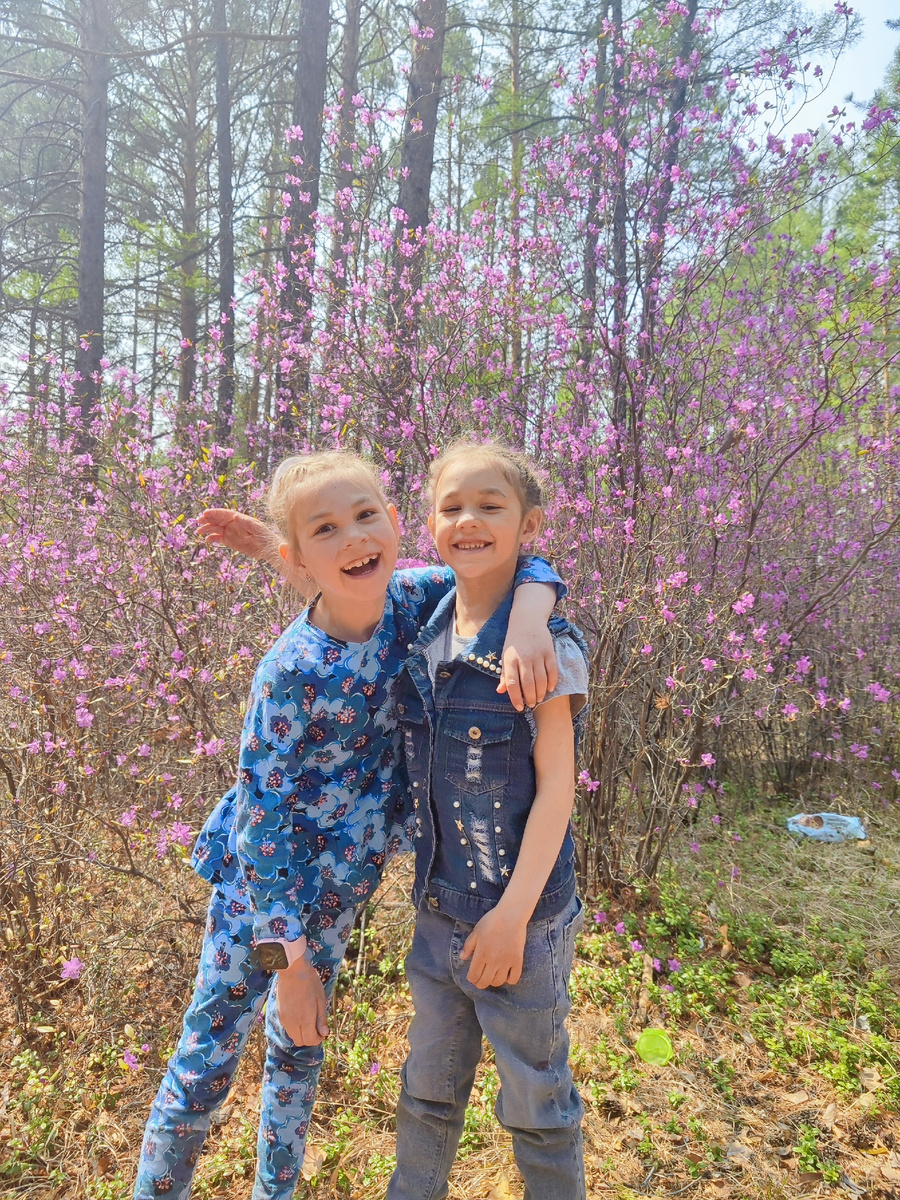 Даша с Марьяной... 