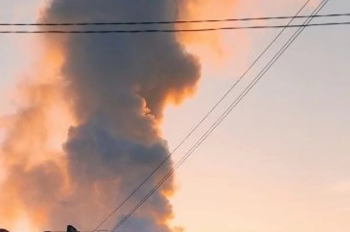    Прорыв трубы с кипятком случился в Приморском районе Санкт-Петербурга