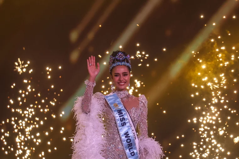 Чуангсри впервые приняла участие в конкурсе красоты в 17 лет
Фото: DIVYAKANT SOLANKI / EPA