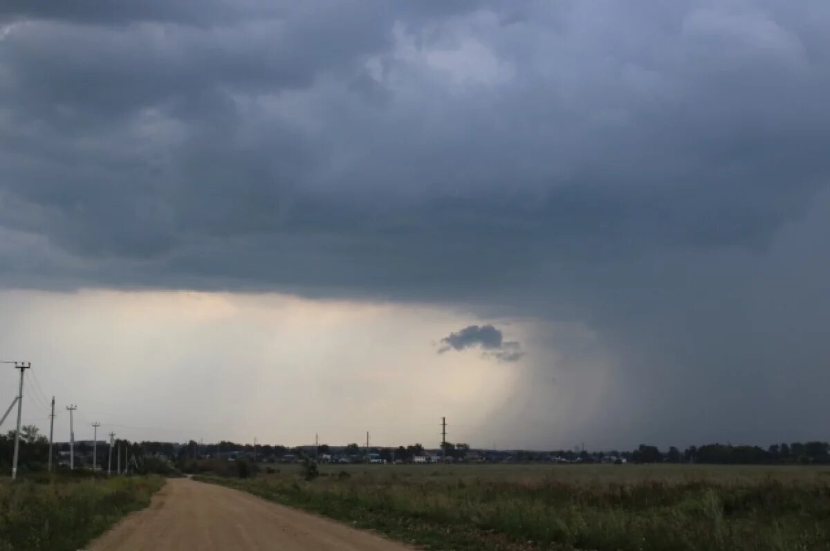    Похолодание, дожди и грозы придут в Свердловскую область