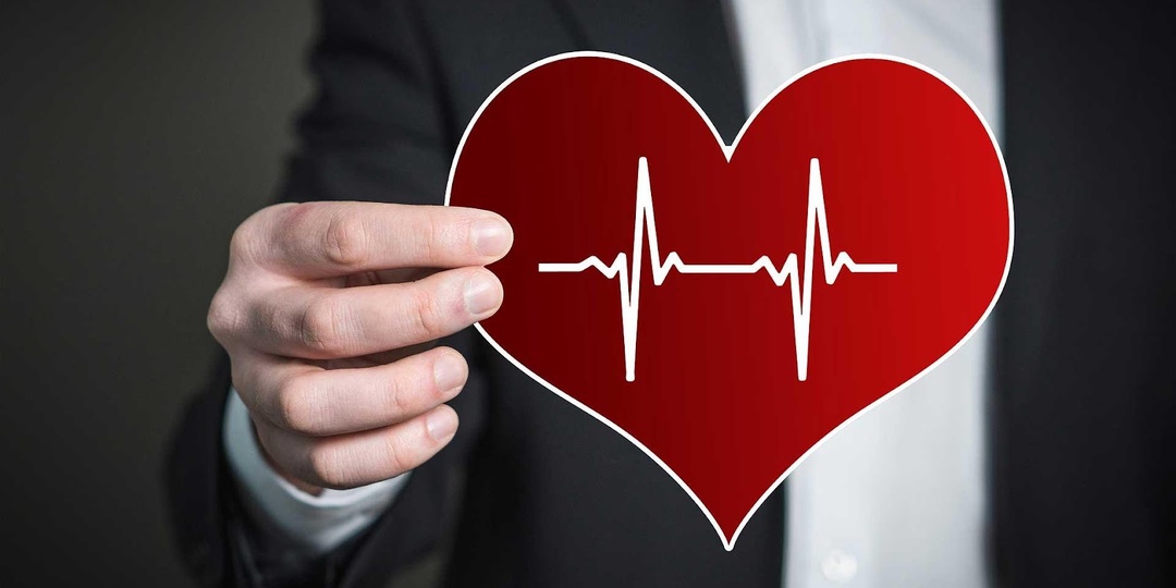 Пульс под контролем — как сердечный ритм влияет на здоровье и долголетие