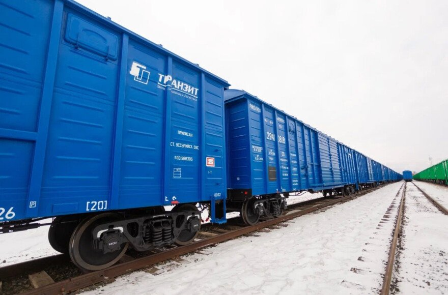 Крытые вагоны модели 11-2163 производства «Алтайвагона» для транспортно-логистичес­кой компании «Транзит». Источник: «Транзит»