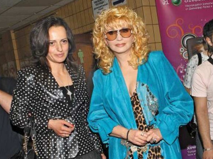 Аллегрова с дочерью