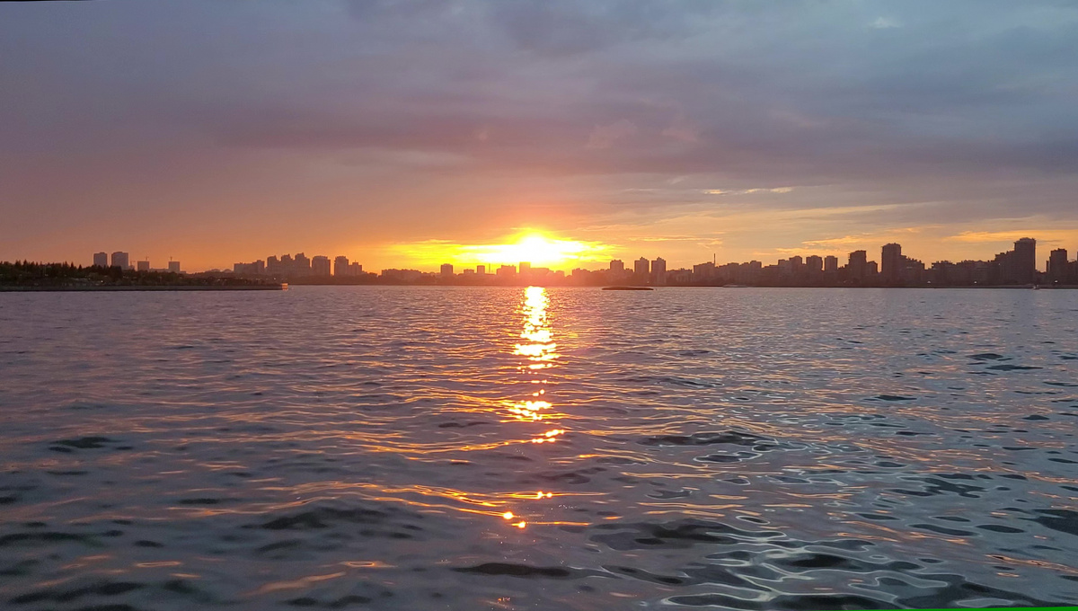 Закат на Волге в Казани