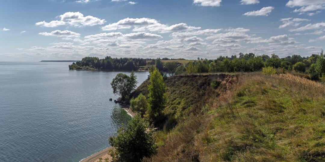 Волга на грани: Как зима без снега и весна без воды изменили реку, от которой мы все зависим