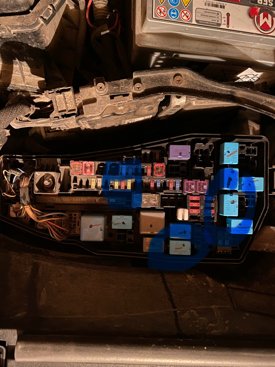 Блок предохранителей