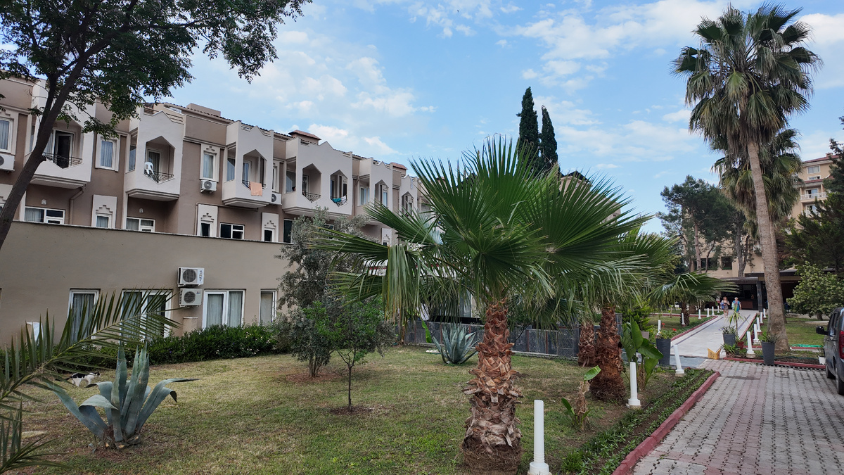 Alexius Beach Hotel 4*