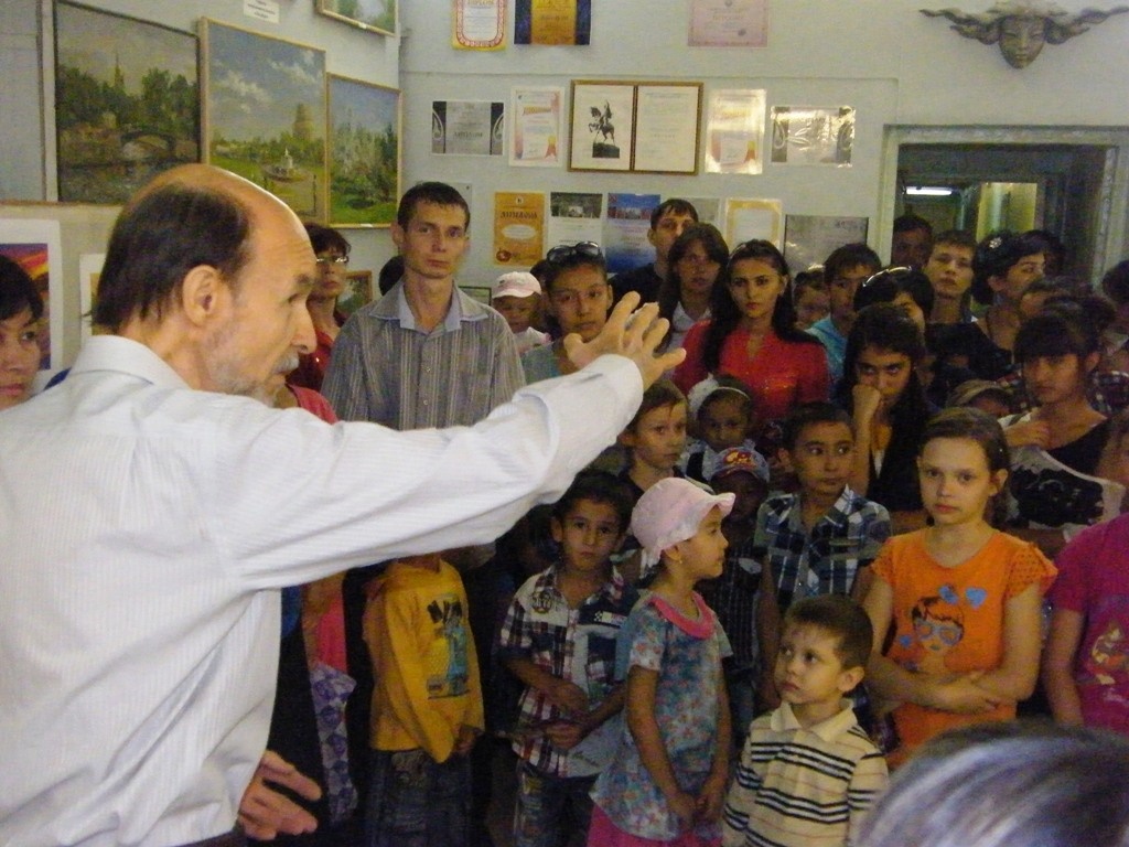 На открытии выставки 2010 г.г.