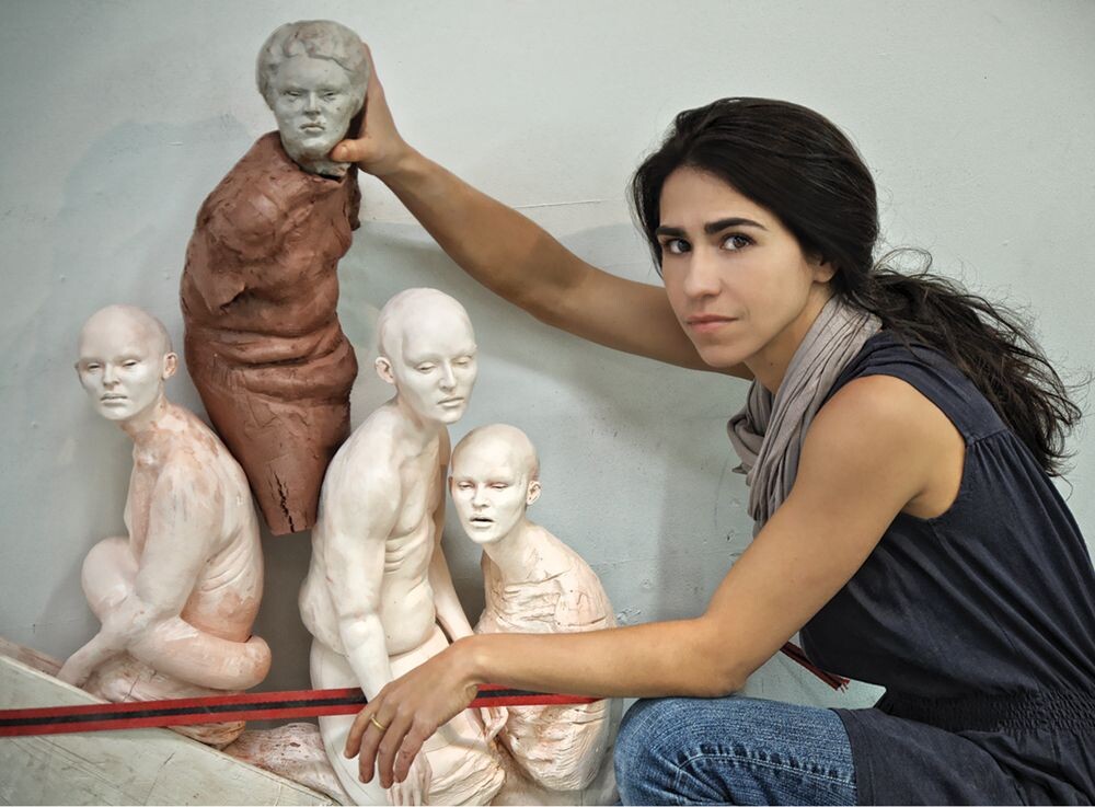 Источник: https://dailydoll.news/2023/09/25/sculptures-cristina-cordova/