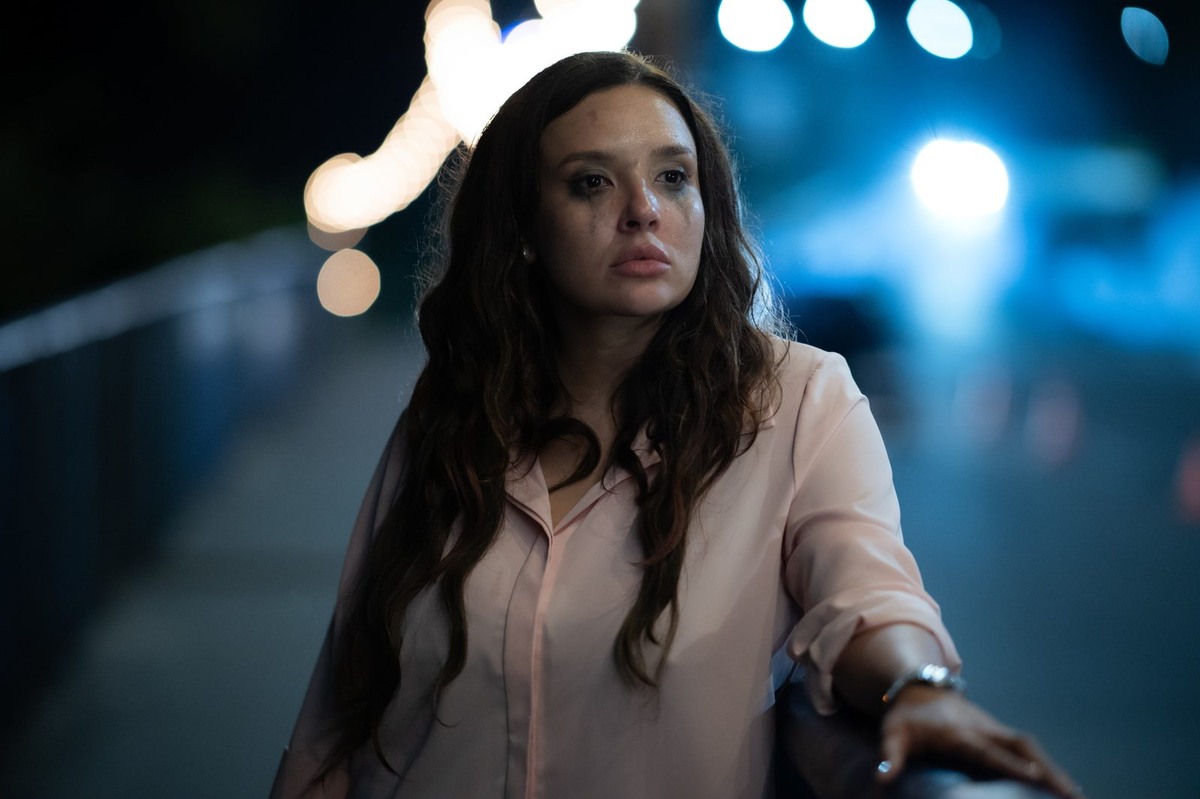 Ольга Дибцева. Кадр из сериала "Нереалити-2".